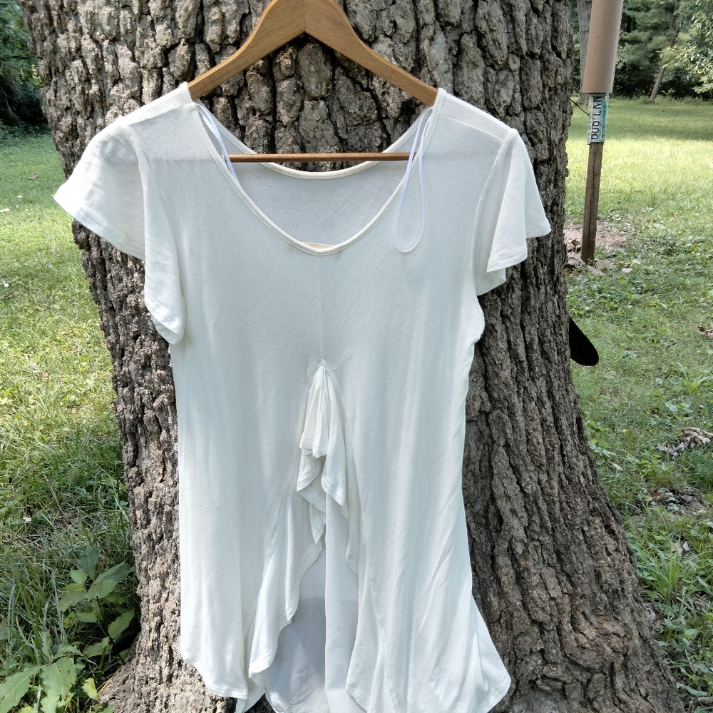 ⬇️Price Drop!⬇️ Pebble and Stone Tunic blouse in size S